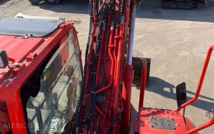 HITACHI ZX 140W-5B  7300