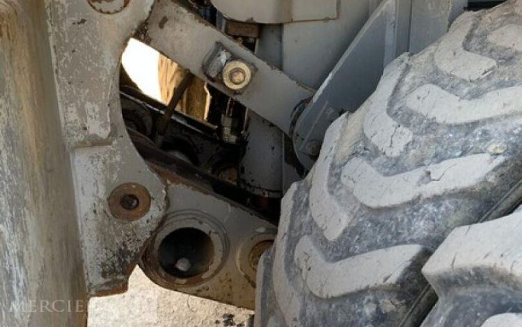 HITACHI ZX 140W-5B  7300