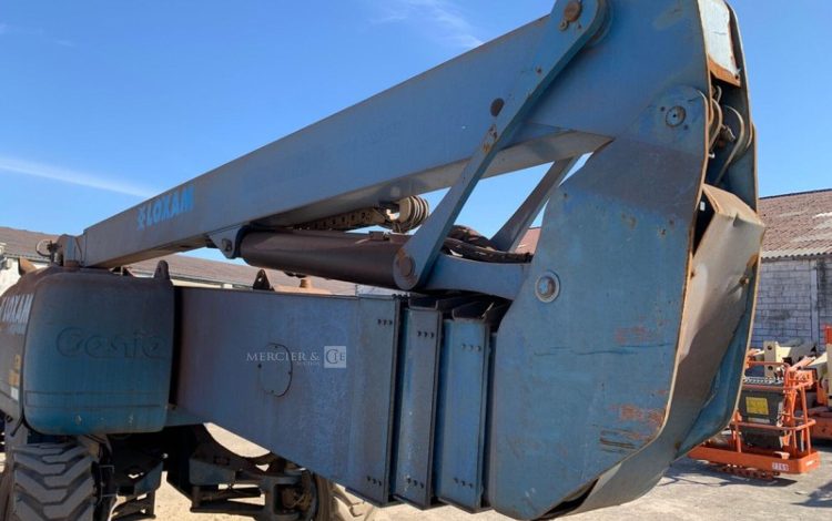 GENIE Z-135  41AD4006