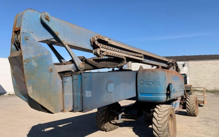 GENIE Z-135  41AD4006