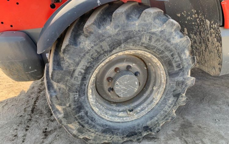 MANITOU MT1840 EASY 75D ST38 S1  12529