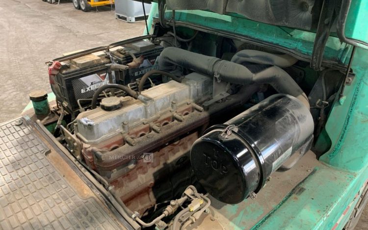 MITSUBISHI FD45K2  50HD4705
