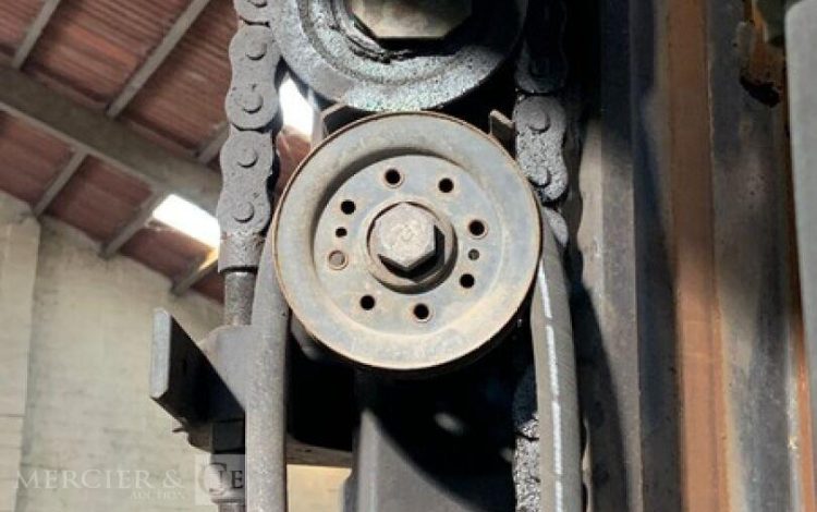 MITSUBISHI FD45K2  50HD4705
