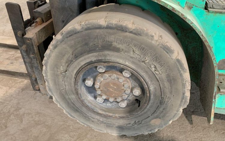MITSUBISHI FD45K2  50HD4705