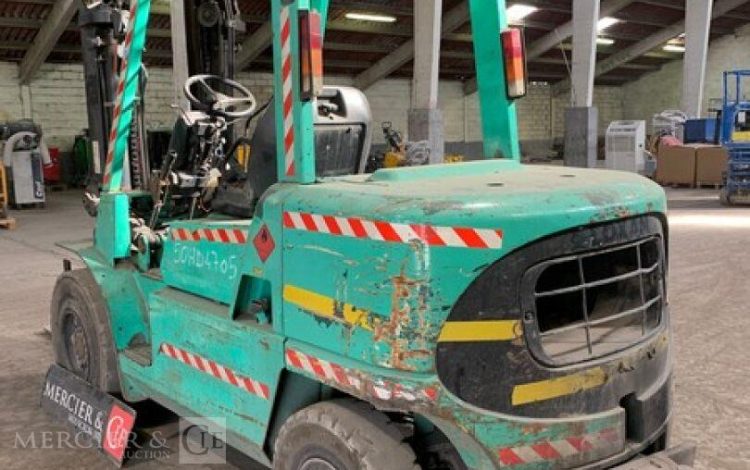 MITSUBISHI FD45K2  50HD4705