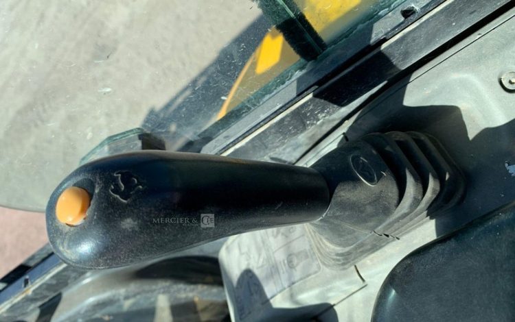 BOBCAT E35  PEL010255