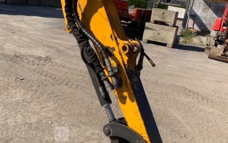 BOBCAT E35  PEL010255
