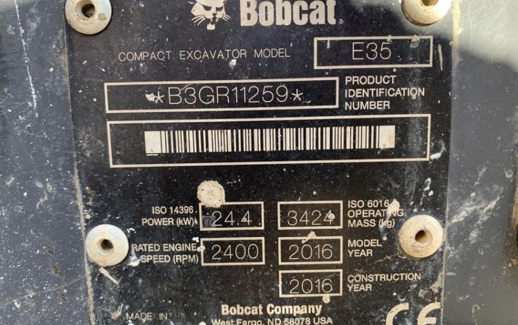 BOBCAT E35  PEL010255
