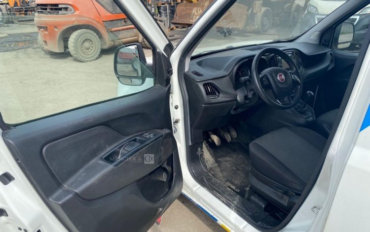 FIAT FIAT DOBLO  2-BXN-616