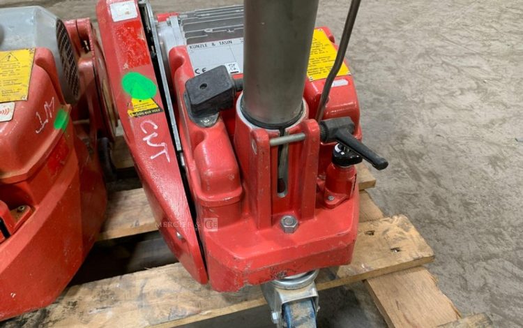 KUNZLE & TASIN FLOOR SANDER  42MAM32025