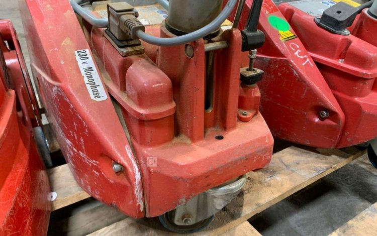 KUNZLE & TASIN FLOOR SANDER  42MAM32025