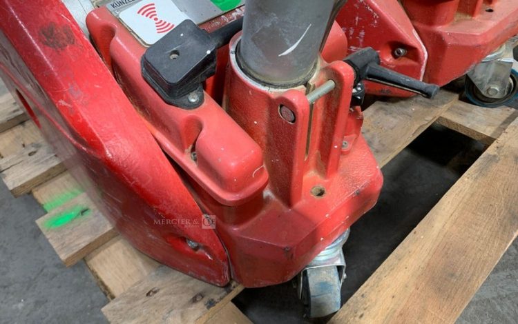 KUNZLE & TASIN FLOOR SANDER  42MAM32025