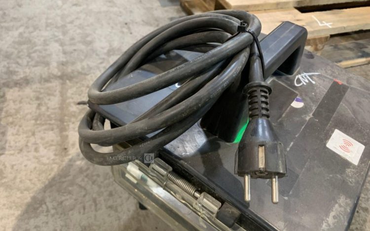BOSECKER WV0310-F  4MAM32025