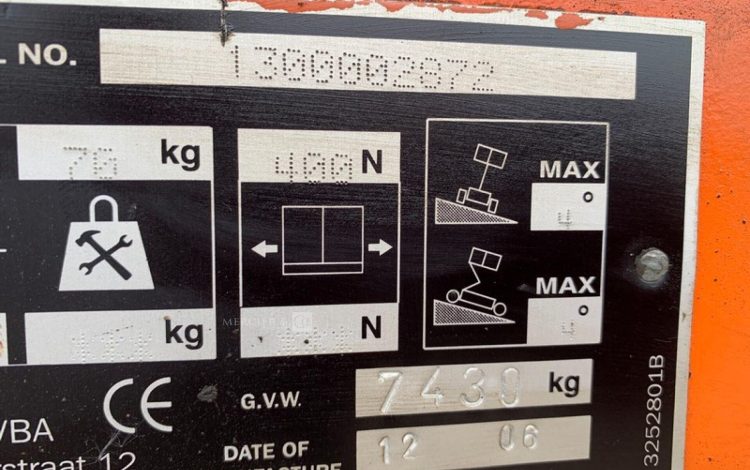 JLG 450AJ  7693