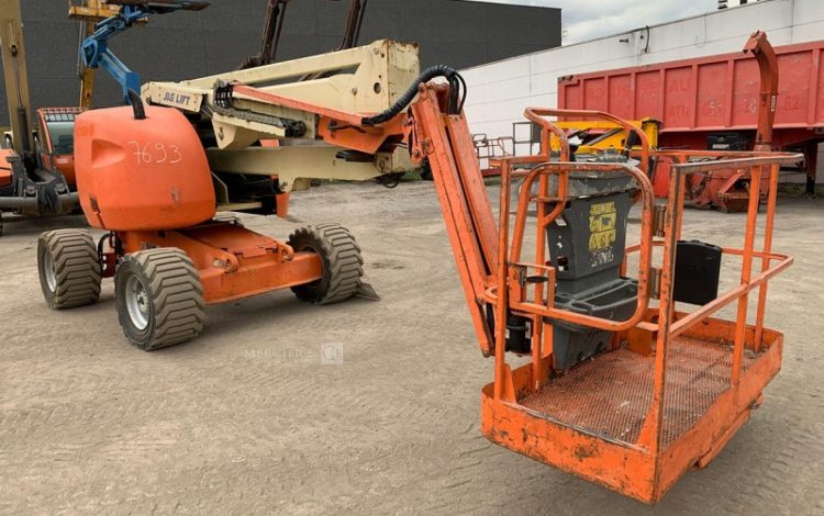 JLG 450AJ  7693