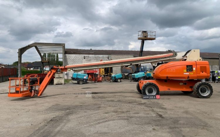 JLG 860SJ  8583