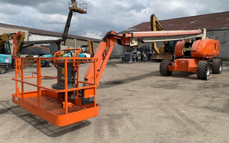 JLG 860SJ  8583