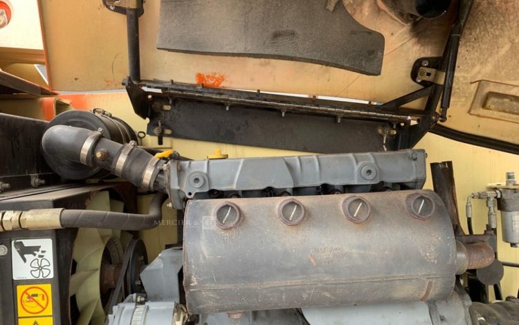 JLG 860SJ  8583