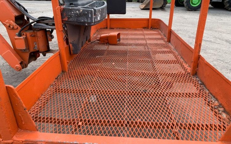 JLG 860SJ  8583