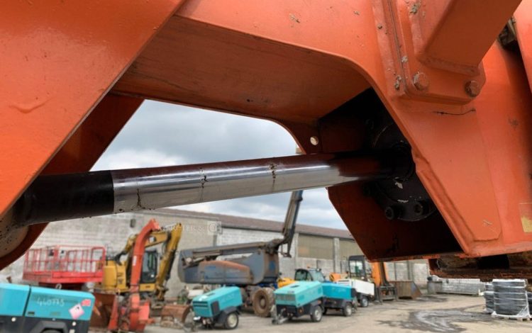 JLG 860SJ  8583