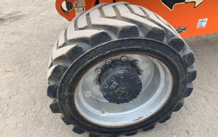JLG 860SJ  8583