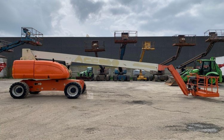 JLG 860SJ  8583