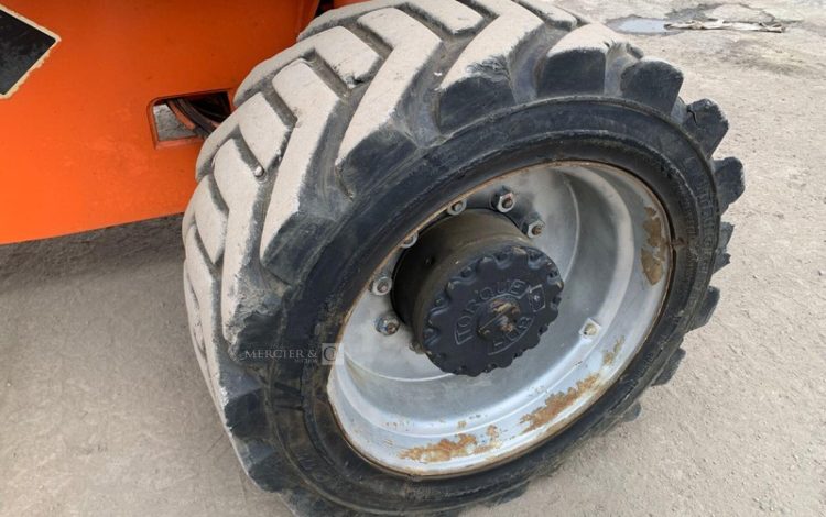JLG 860SJ  8583