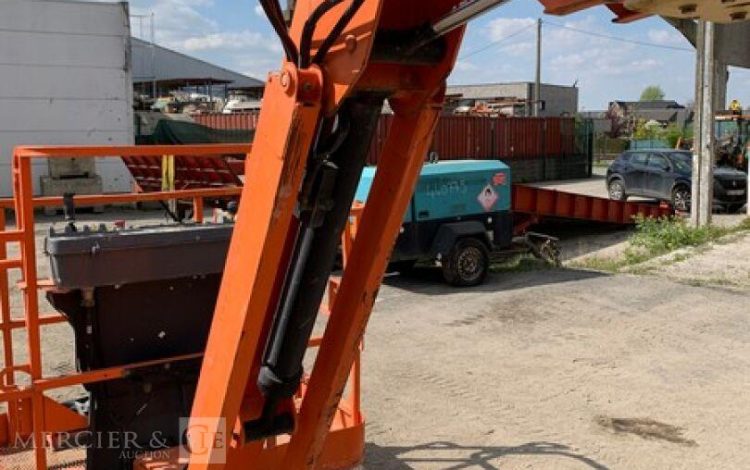 JLG 600AJ  9198