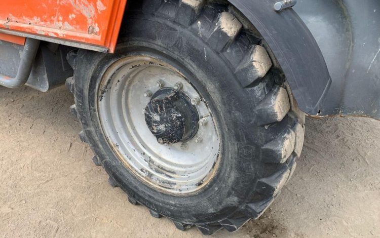 JLG 4013  6838