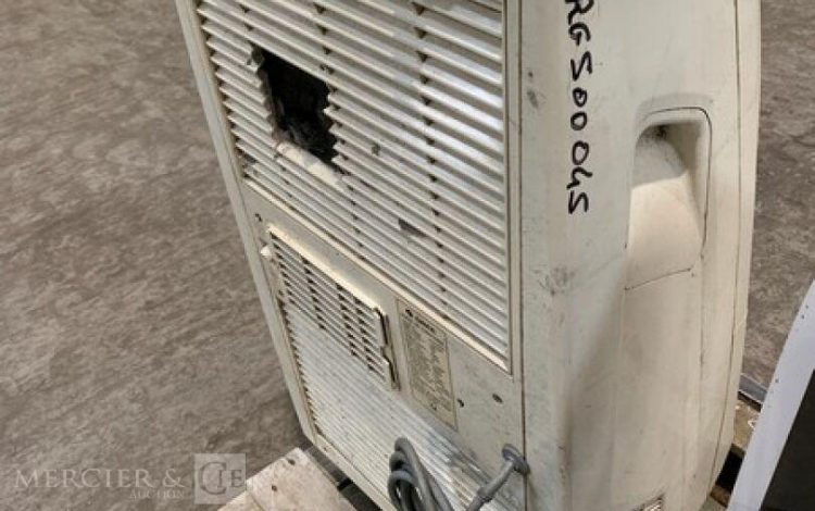 GREE   72MAM32025