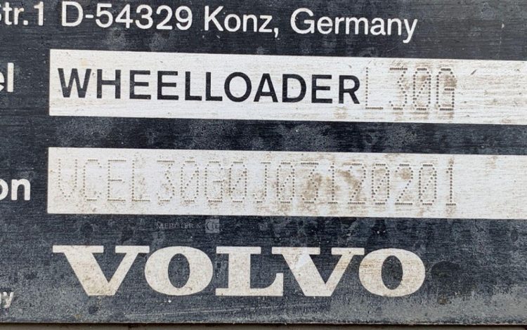 VOLVO L30G  152291