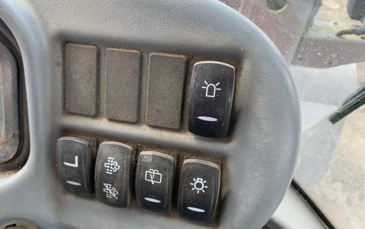 VOLVO L30G  152291