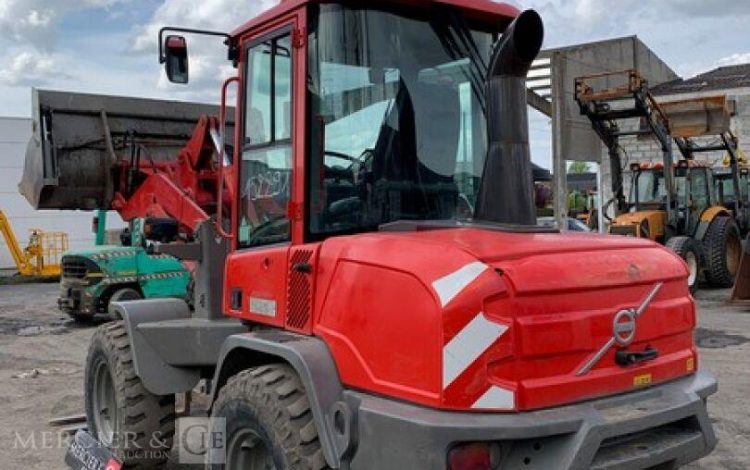 VOLVO L30G  152291