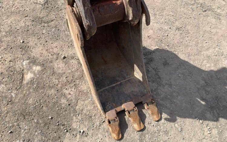 JCB 8025  271134