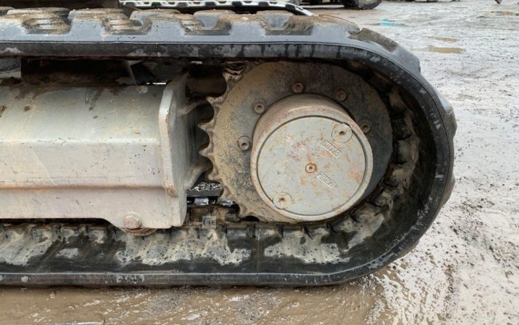 CATERPILLAR 302.4D  210780