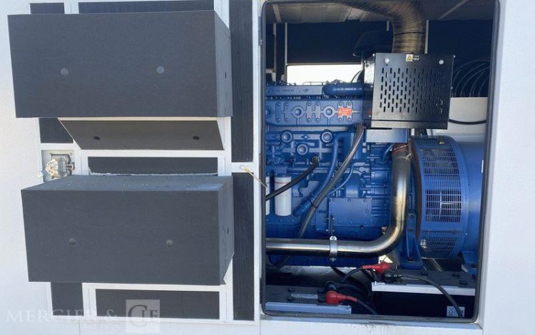 GELEC ENERGY GROUPE ELECTROGENE LION 825YC DIESEL 750KVA – 600KW – 1083A – ANNEE 2022  2001950