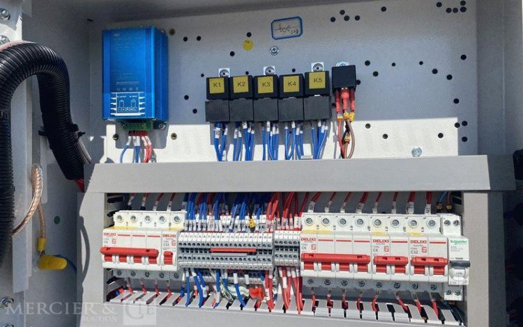GELEC ENERGY GROUPE ELECTROGENE LION 825YC DIESEL 750KVA – 600KW – 1083A – ANNEE 2022  2001950