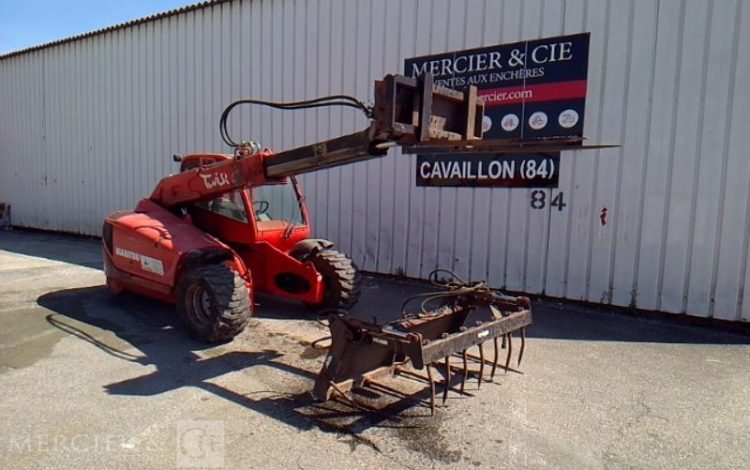 MANITOU CHARIOT TELESCOPIQUE SLT 420 B  2T  4282H AN2007 ROUGE 233543