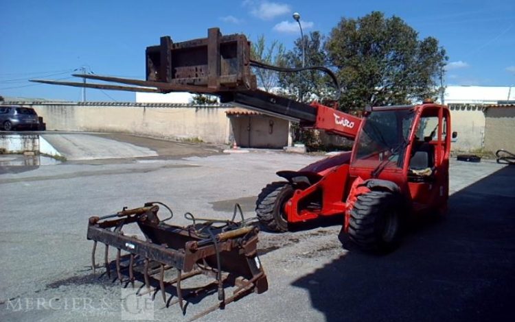 MANITOU CHARIOT TELESCOPIQUE SLT 420 B  2T  4282H AN2007 ROUGE 233543