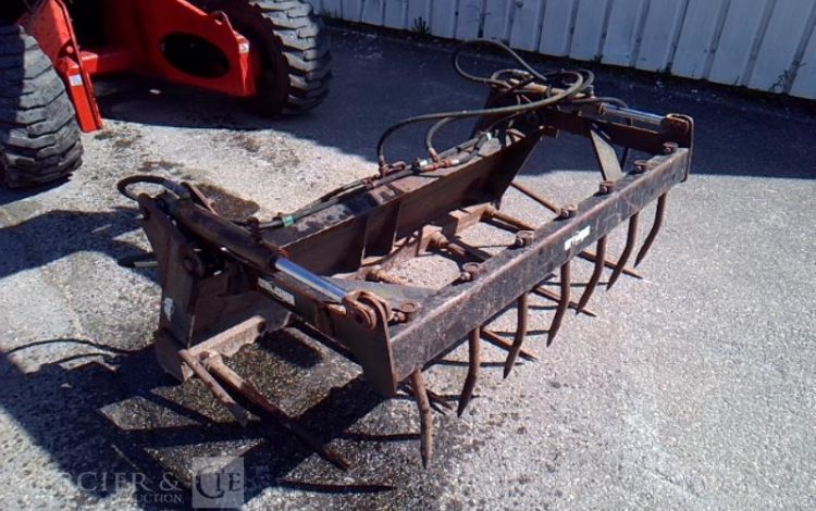 MANITOU CHARIOT TELESCOPIQUE SLT 420 B  2T  4282H AN2007 ROUGE 233543