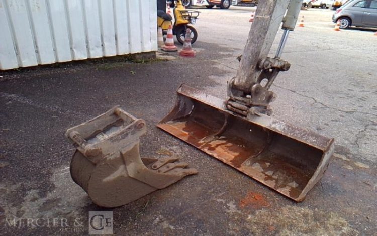 TAKEUCHI MINI PELLE TB153FR  301412