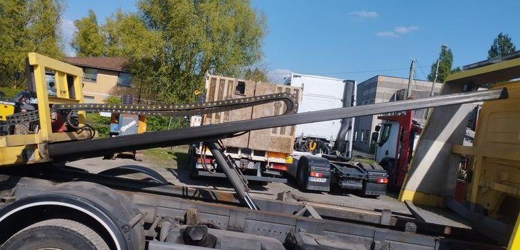 MERCEDES ATEGO DEPANNEUSE AVEC PLATEAU BB50 ET TREUIL – PTAC 11,990 TONNES – 423616 KMS JAUNE 3971YP62