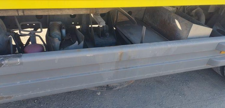 MERCEDES ATEGO DEPANNEUSE AVEC PLATEAU BB50 ET TREUIL – PTAC 11,990 TONNES – 423616 KMS JAUNE 3971YP62