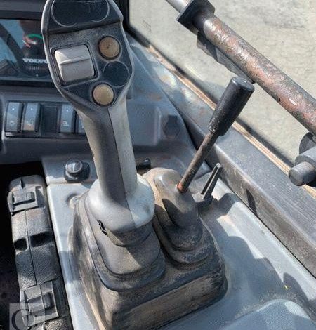 53121