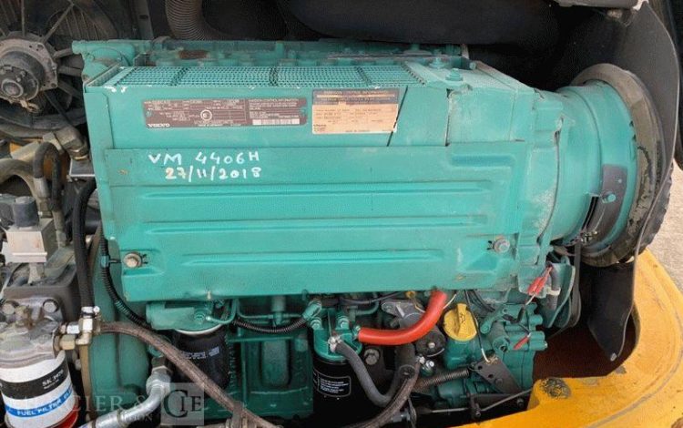 53121