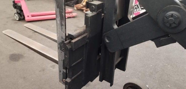 CROWN CHARIOT FRONTAL ELEC RR5220  65059