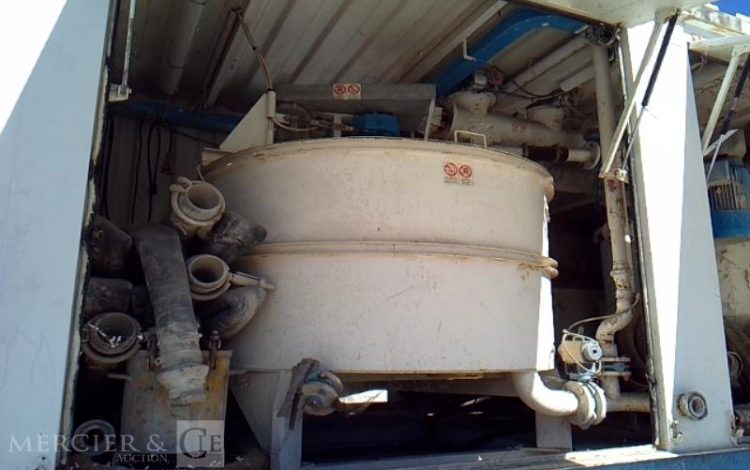 CODER SEMI REMORQUE PLSC 3ESSIEUX  34T AVEC 2 CENTRALES A BETON TRANSPORTABLES VERT 912AFP31