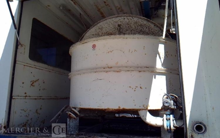 CODER SEMI REMORQUE PLSC 3ESSIEUX  34T AVEC 2 CENTRALES A BETON TRANSPORTABLES VERT 912AFP31