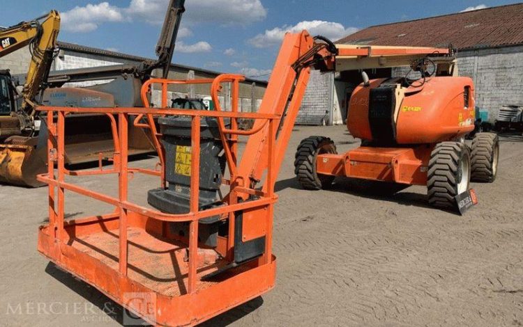 JLG 600AJ  9198