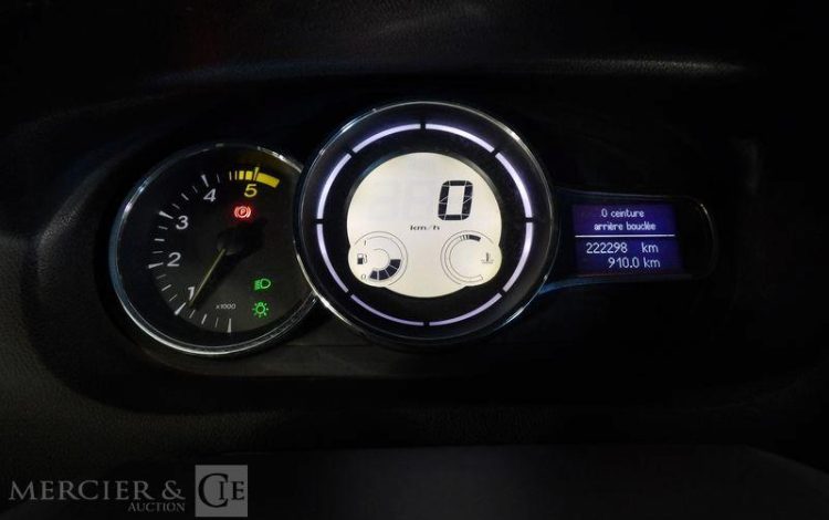 RENAULT MEGANE ESTATE 1,9 DCI 130CH DYNAMIQUE  AT-726-RC